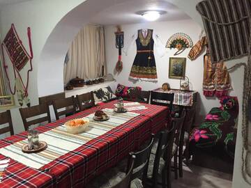 Фотографии Гостевой дом Elenite Guesthouse г. Гоце-Делчев (Болгария) №1 Фото Гостевой дом Elenite Guesthouse г. Гоце-Делчев 1