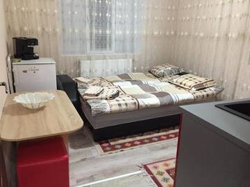 Фото номера Апартаменты с балконом Гостевой дом Elenite Guesthouse г. Гоце-Делчев 4